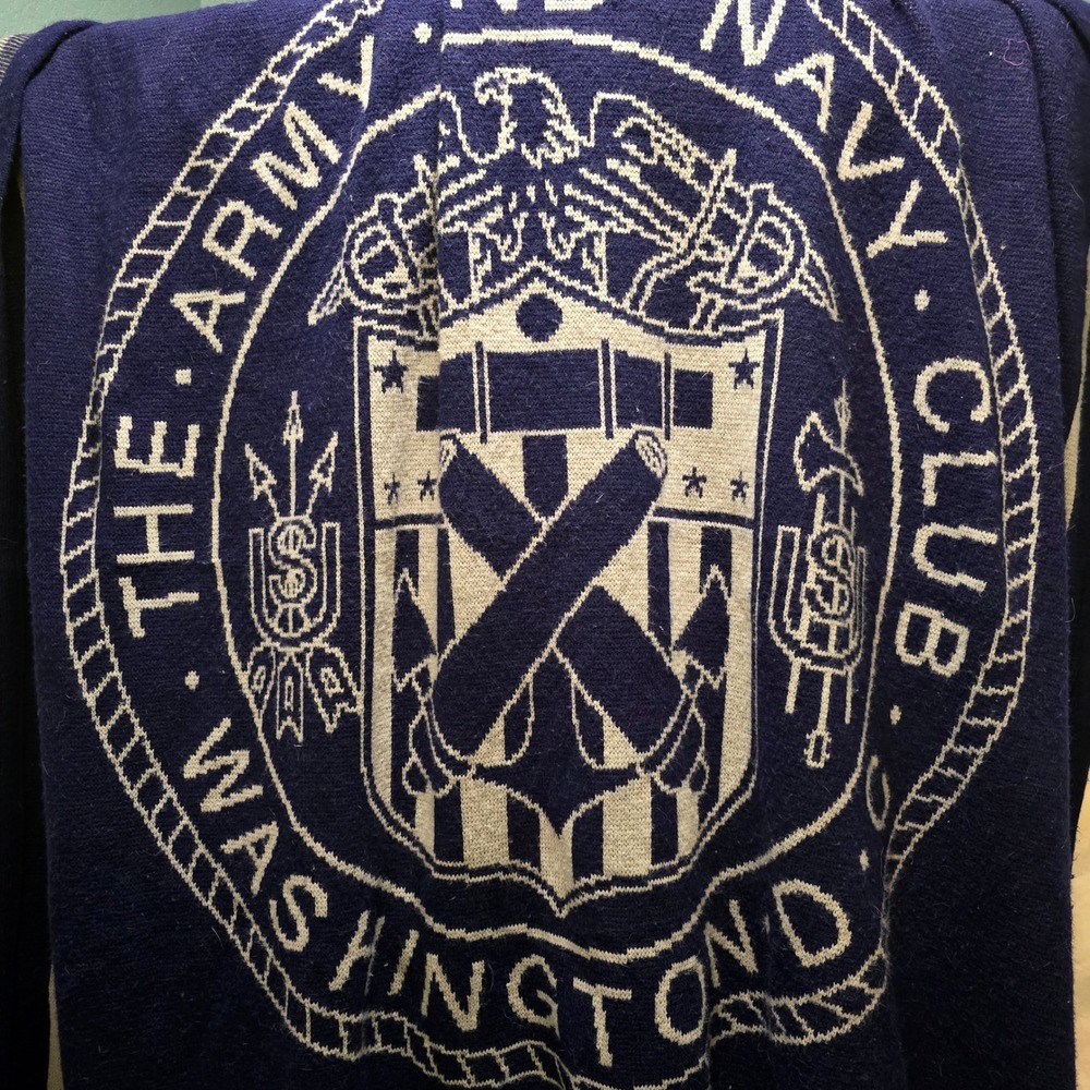 Hudson Blankets‎ The Army Navy Club Washington DC Emblem Knit Throw